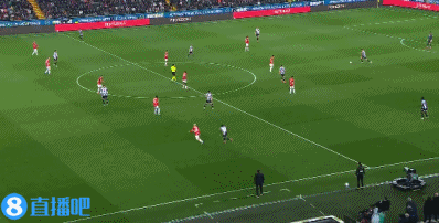 意媒：迈尼昂当地时间今天下午接受检查，以确定能否出战亚特兰大