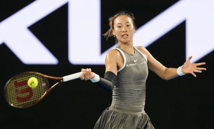 历史重演？郑钦文去年1遗憾至今未破，罗马站或成救赎之战